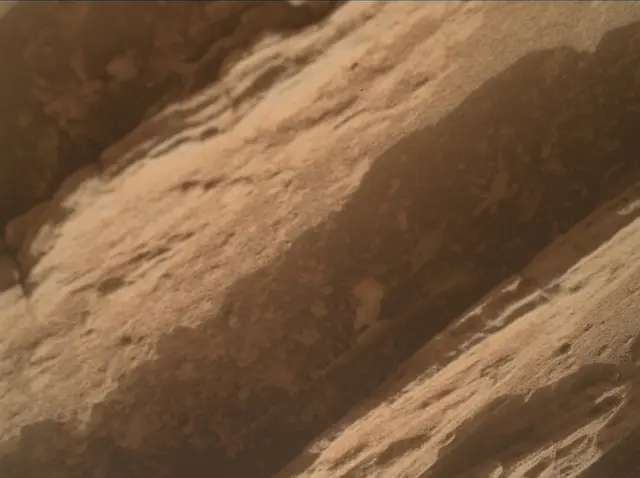 Sol 3493: Mars Hand Lens Imager (MAHLI)