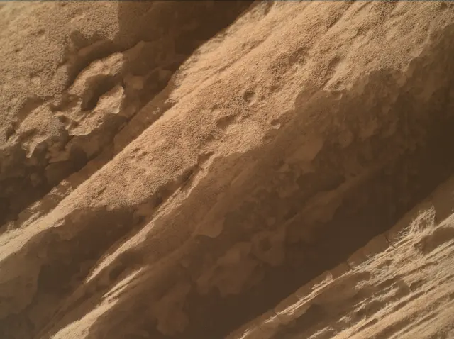 Sol 3493: Mars Hand Lens Imager (MAHLI)