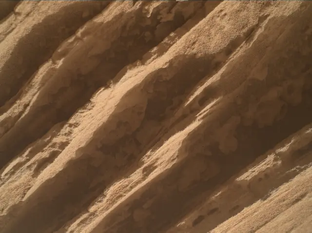Sol 3493: Mars Hand Lens Imager (MAHLI)