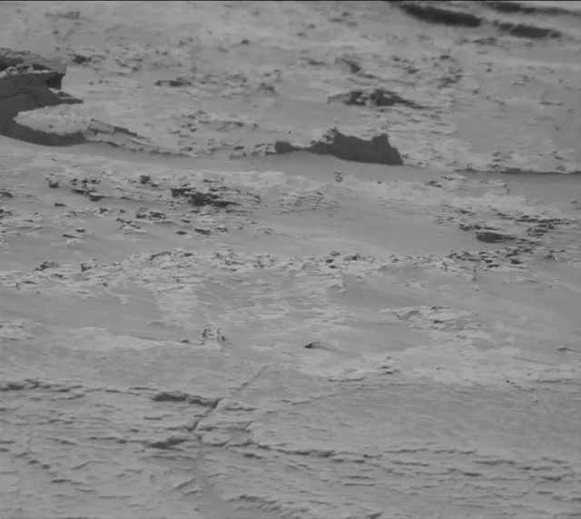 Sol 3494: Mast Camera (Mastcam)