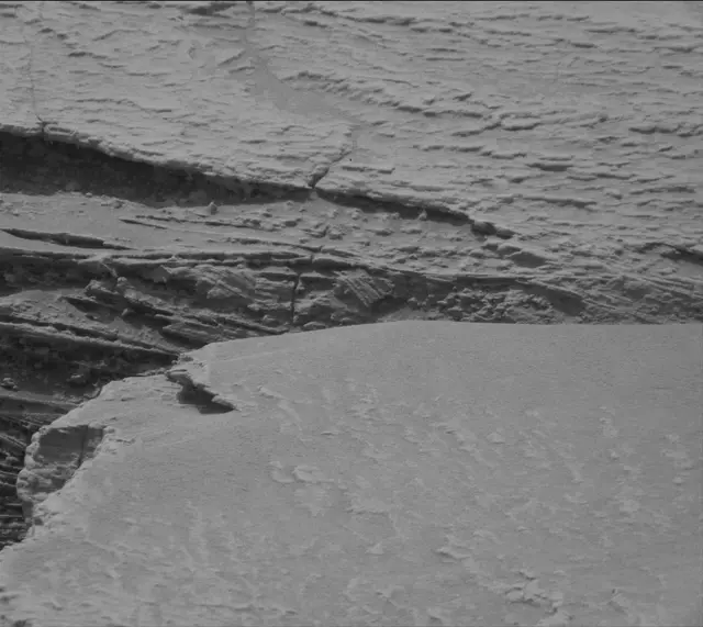Sol 3494: Mast Camera (Mastcam)