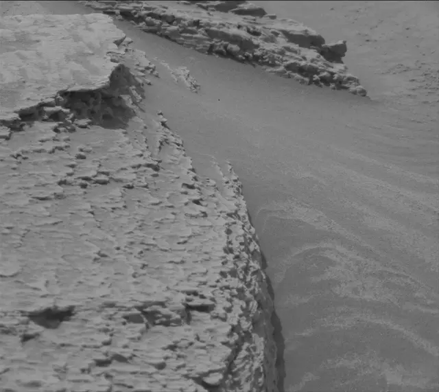 Sol 3494: Mast Camera (Mastcam)