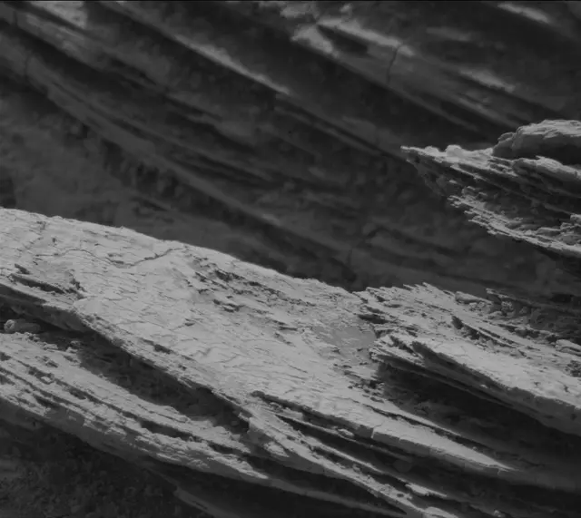 Sol 3494: Mast Camera (Mastcam)
