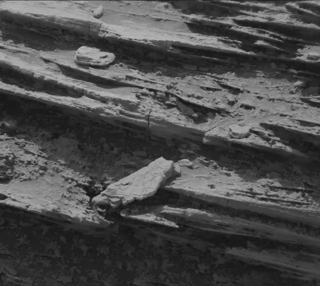 Sol 3494: Mast Camera (Mastcam)