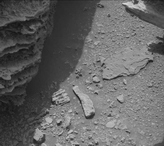 Sol 3494: Mast Camera (Mastcam)