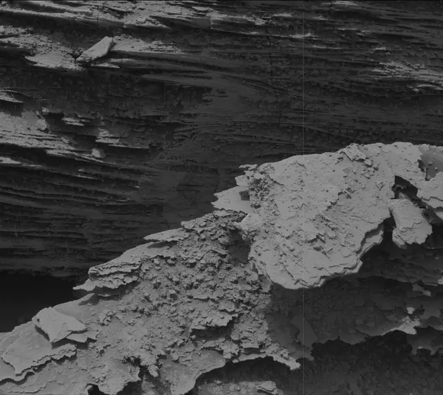 Sol 3495: Mast Camera (Mastcam)
