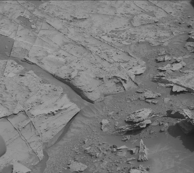 Sol 3495: Mast Camera (Mastcam)