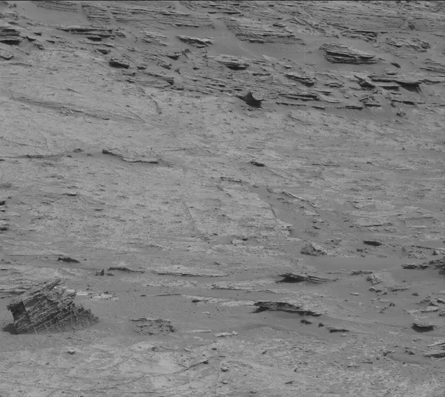 Sol 3503: Mast Camera (Mastcam)