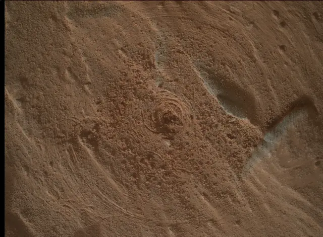 Sol 3503: Mars Hand Lens Imager (MAHLI)