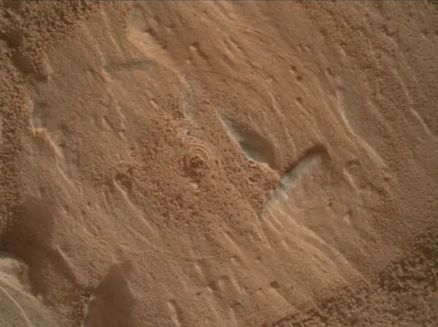 Sol 3503: Mars Hand Lens Imager (MAHLI)