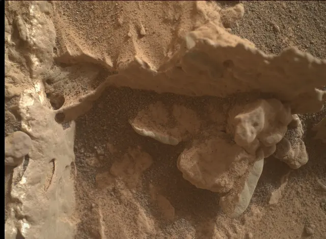 Sol 3503: Mars Hand Lens Imager (MAHLI)