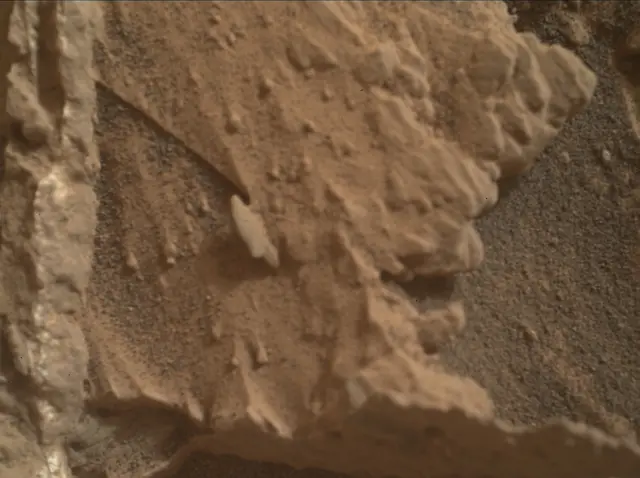 Sol 3503: Mars Hand Lens Imager (MAHLI)