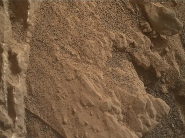 Sol 3503: Mars Hand Lens Imager (MAHLI)