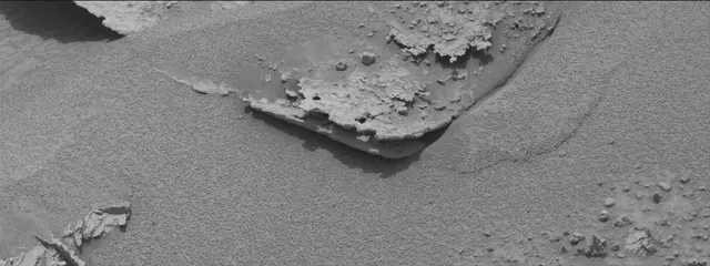 Sol 3504: Mast Camera (Mastcam)