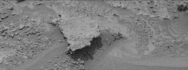 Sol 3504: Mast Camera (Mastcam)