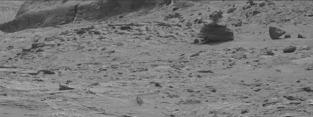 Sol 3504: Mast Camera (Mastcam)