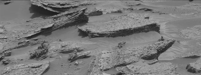 Sol 3504: Mast Camera (Mastcam)