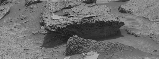 Sol 3504: Mast Camera (Mastcam)