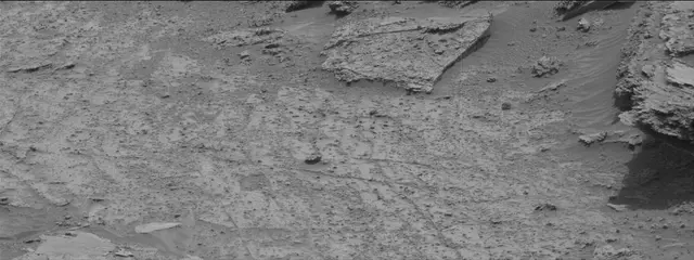 Sol 3504: Mast Camera (Mastcam)