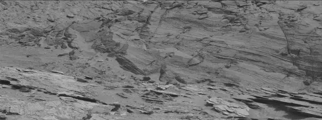 Sol 3504: Mast Camera (Mastcam)