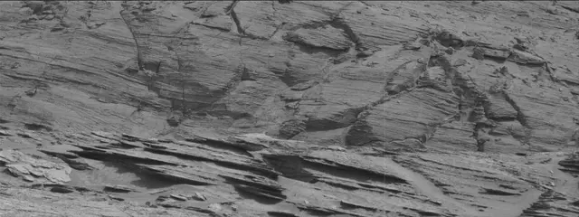Sol 3504: Mast Camera (Mastcam)
