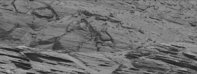 Sol 3504: Mast Camera (Mastcam)