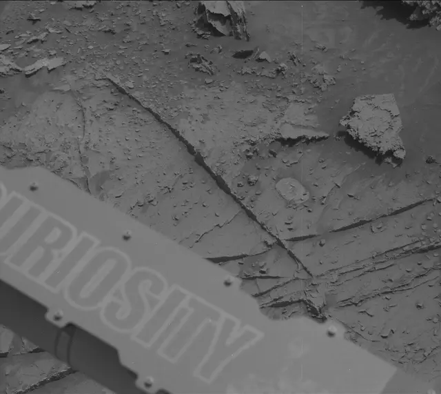 Sol 3504: Mast Camera (Mastcam)