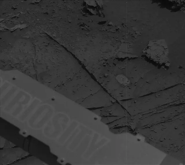 Sol 3504: Mast Camera (Mastcam)