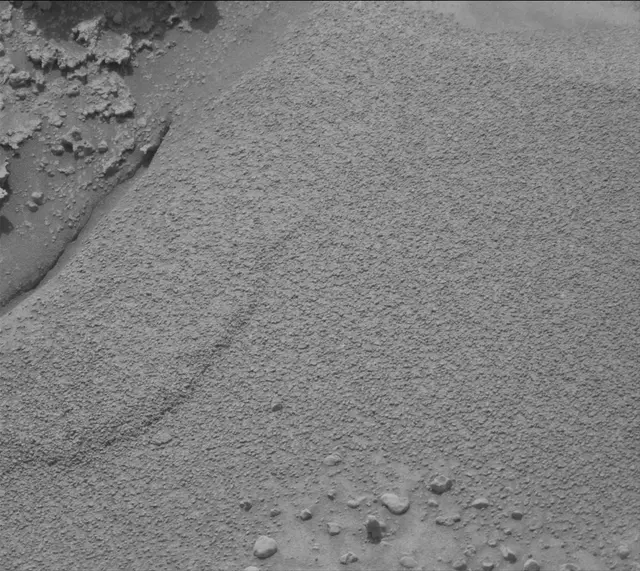 Sol 3504: Mast Camera (Mastcam)