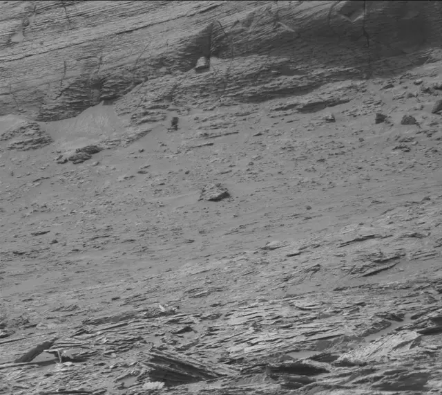Sol 3504: Mast Camera (Mastcam)