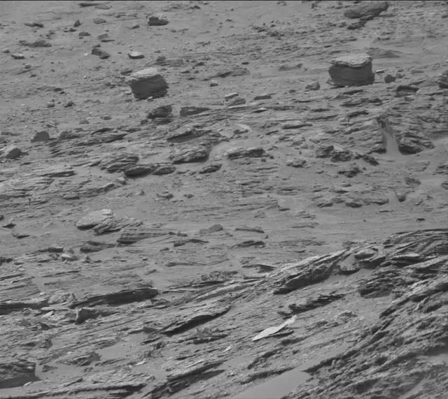 Sol 3504: Mast Camera (Mastcam)