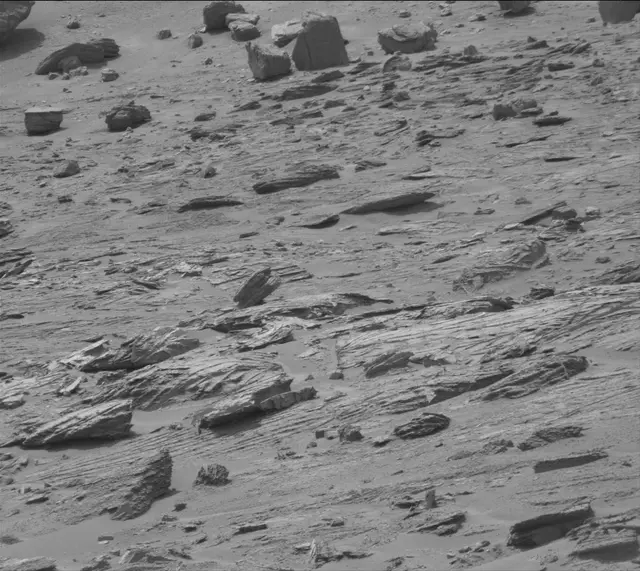 Sol 3504: Mast Camera (Mastcam)