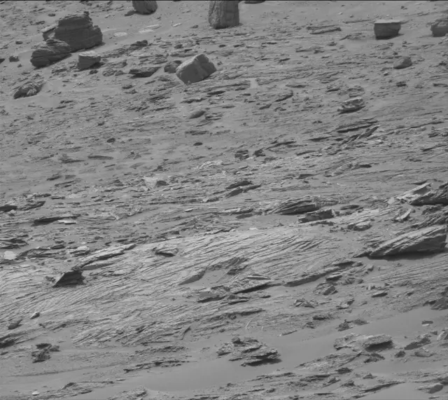 Sol 3504: Mast Camera (Mastcam)
