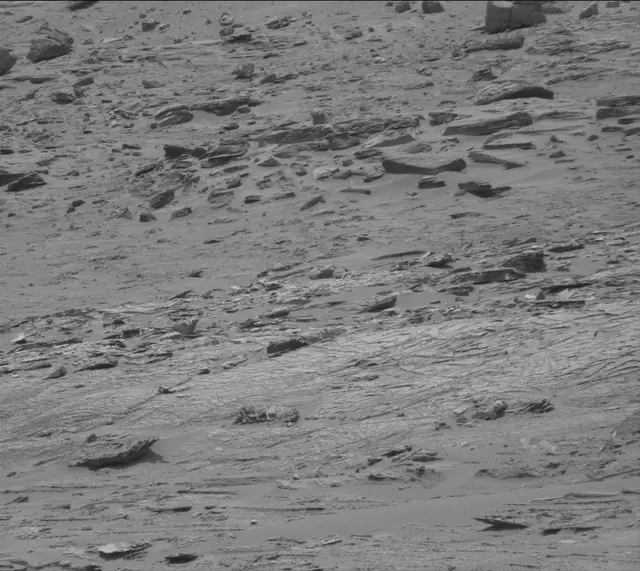 Sol 3504: Mast Camera (Mastcam)