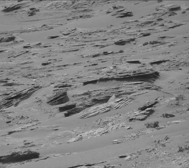 Sol 3504: Mast Camera (Mastcam)