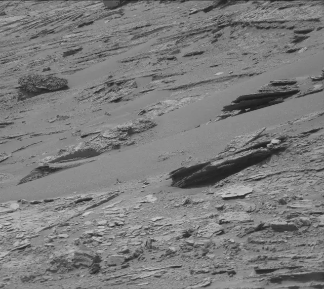 Sol 3504: Mast Camera (Mastcam)