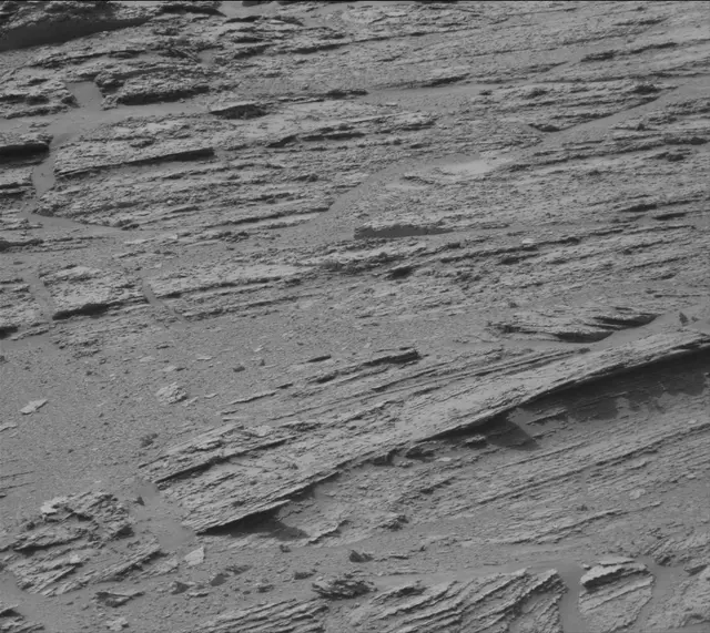 Sol 3504: Mast Camera (Mastcam)