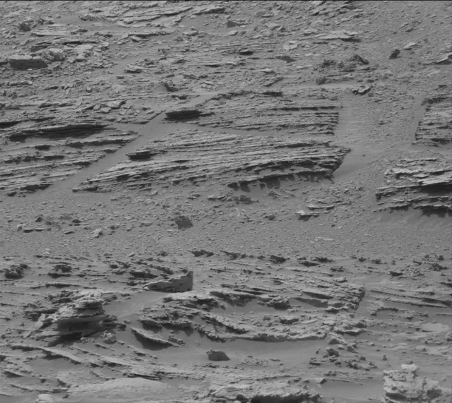 Sol 3504: Mast Camera (Mastcam)