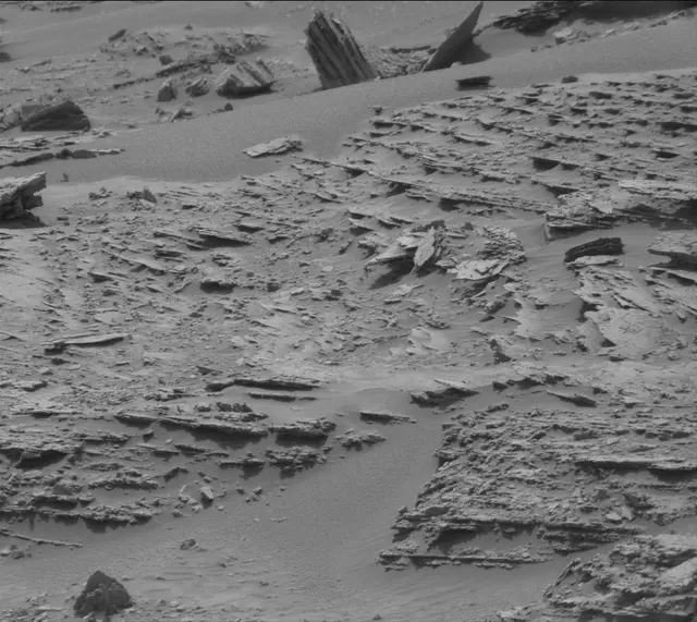 Sol 3504: Mast Camera (Mastcam)
