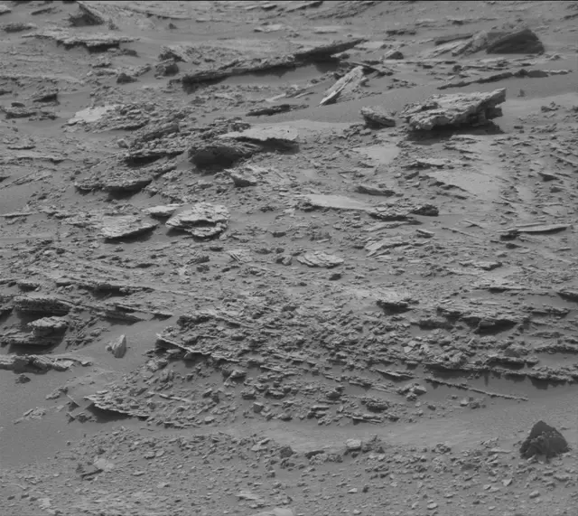 Sol 3504: Mast Camera (Mastcam)