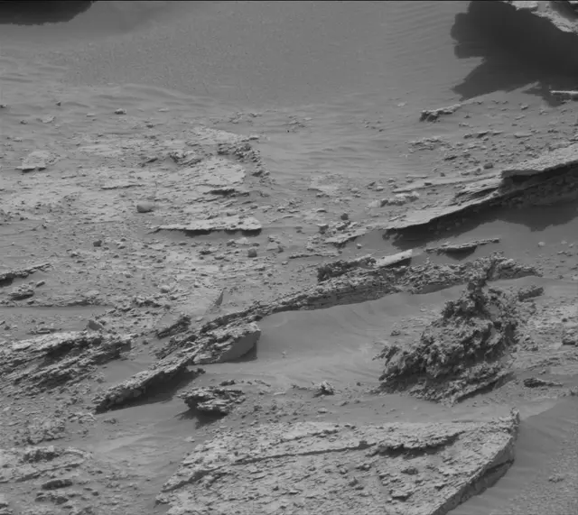 Sol 3504: Mast Camera (Mastcam)