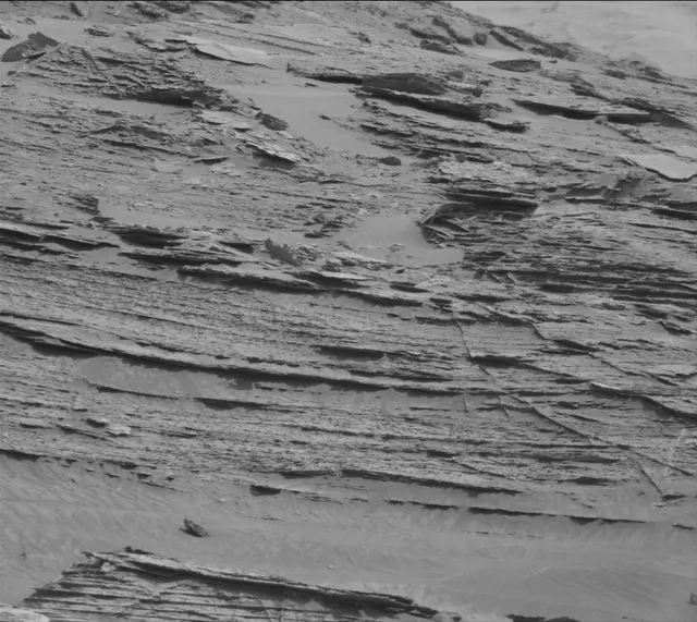 Sol 3504: Mast Camera (Mastcam)