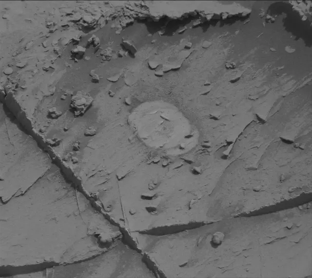 Sol 3504: Mast Camera (Mastcam)