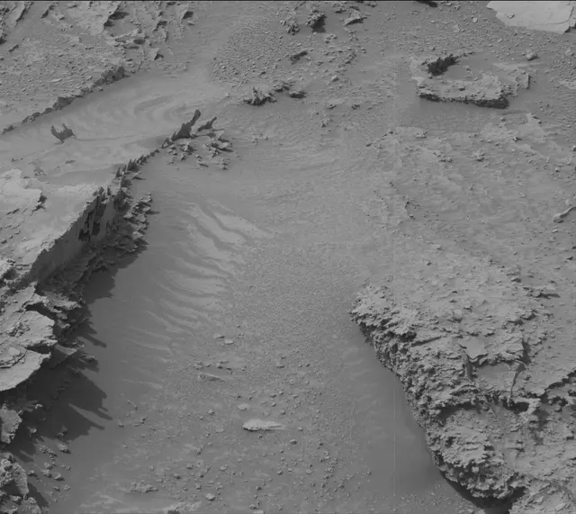 Sol 3506: Mast Camera (Mastcam)