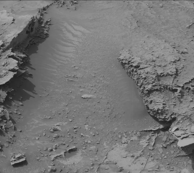 Sol 3506: Mast Camera (Mastcam)
