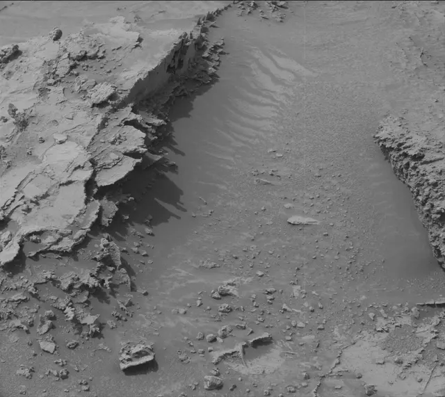 Sol 3506: Mast Camera (Mastcam)