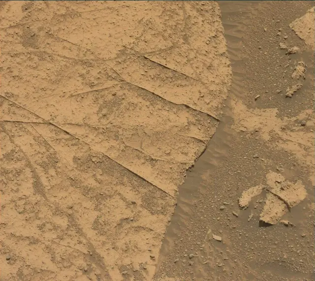 Sol 3506: Mast Camera (Mastcam)