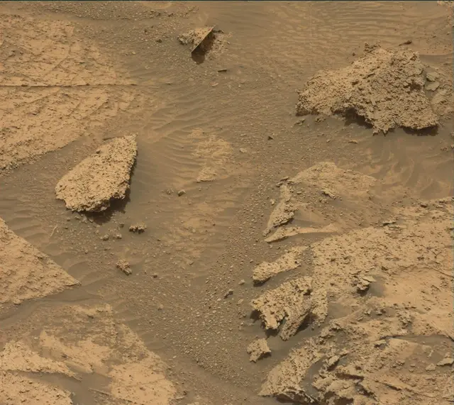 Sol 3506: Mast Camera (Mastcam)