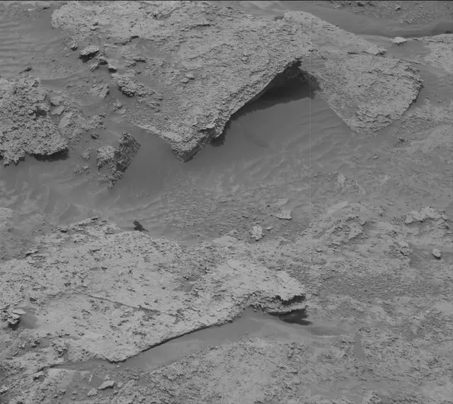 Sol 3506: Mast Camera (Mastcam)