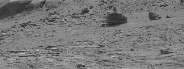 Sol 3507: Mast Camera (Mastcam)